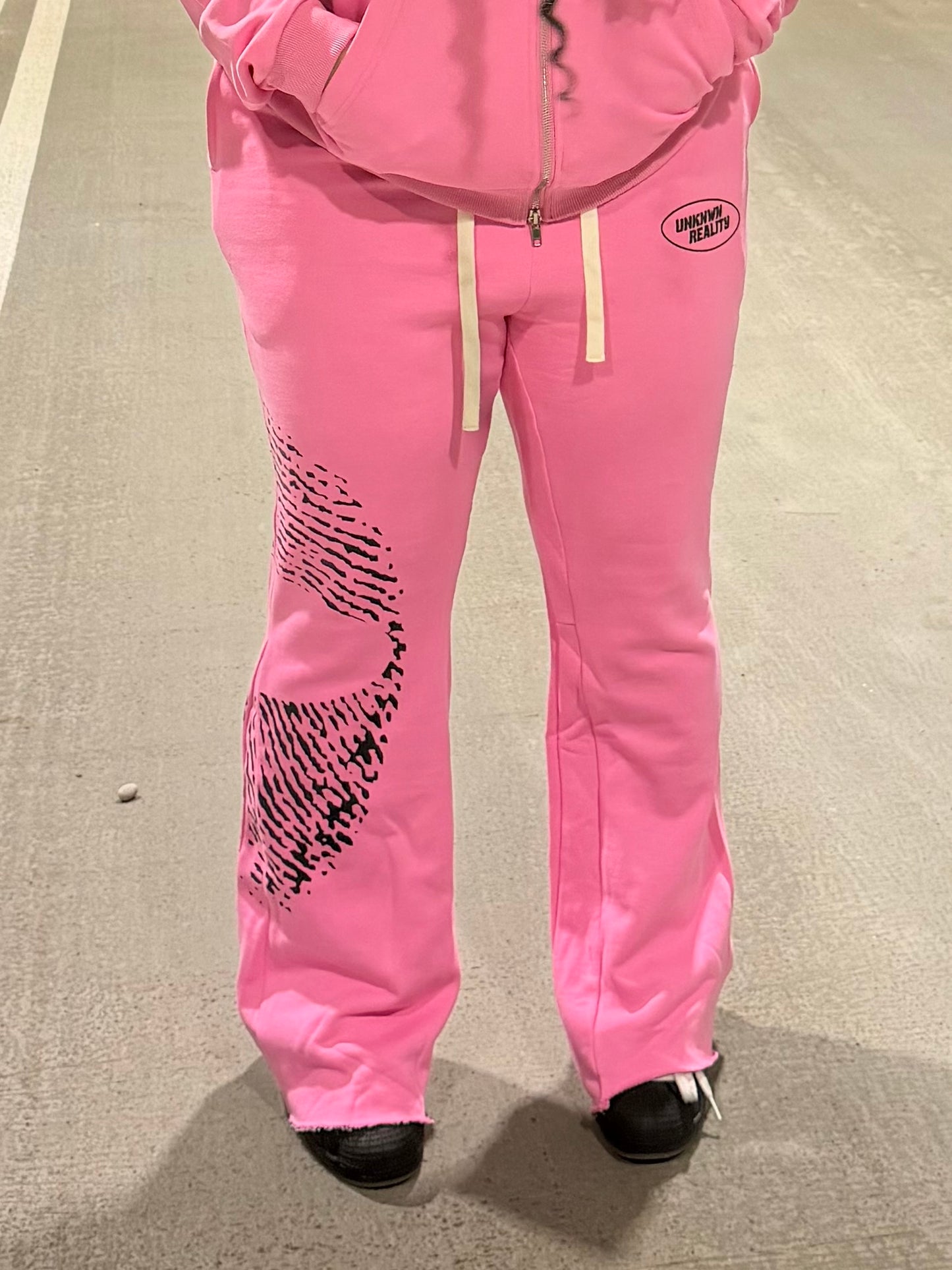 HEAVYWEIGHT PINK JOGGERS